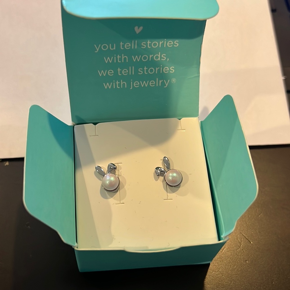 Origami Owl Earrings - Bunny